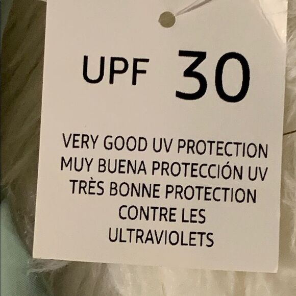 Amazon Essentials Green Lightweight Button up Shirt - Picture 7 of 8